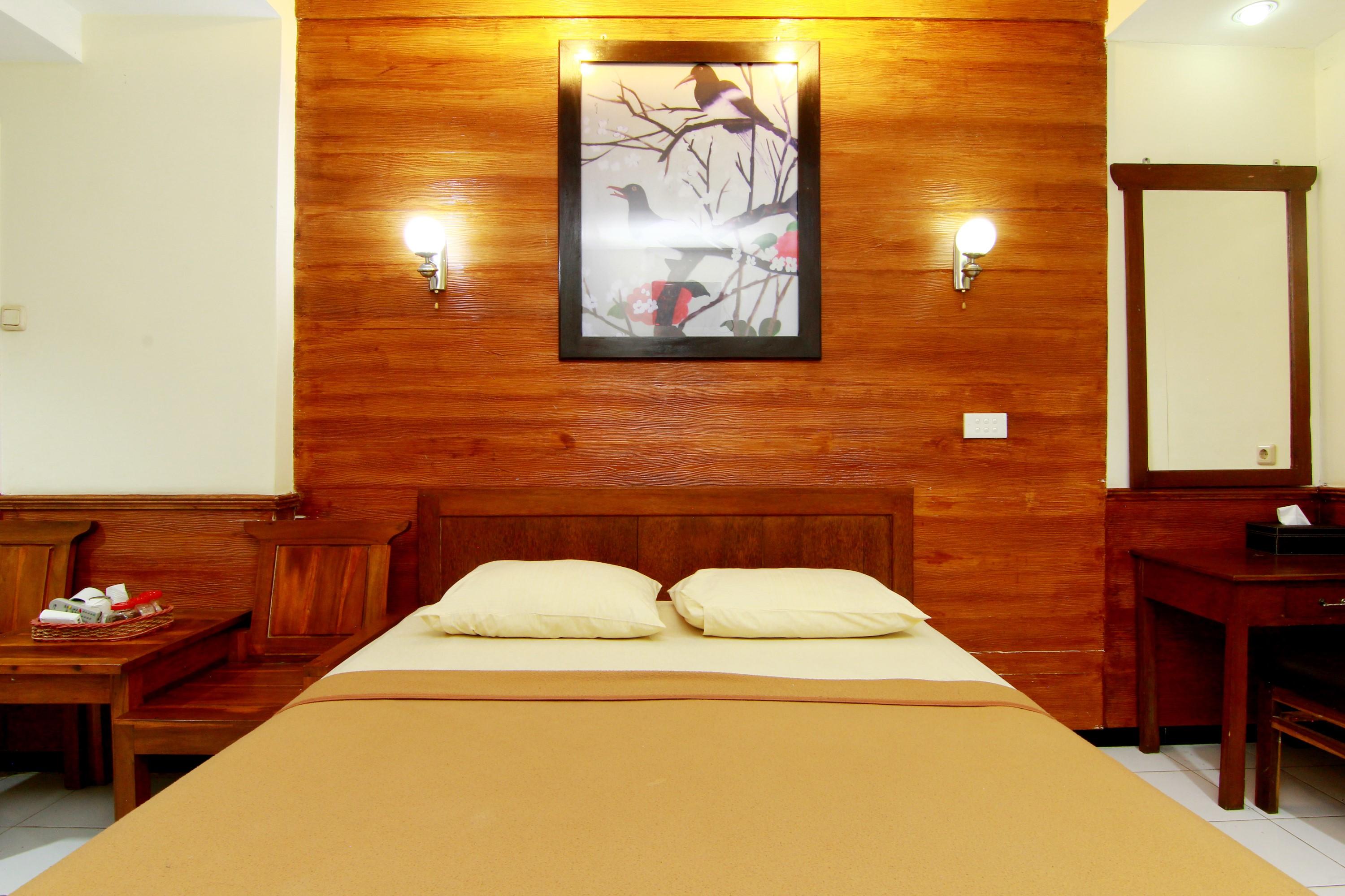 The Soemarsono Hotel Maguwo Exterior foto